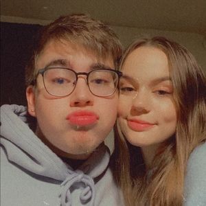 Meet your Posher, Chloe dylan